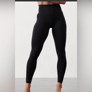 Athleta Ribbed Salutation Stash High-Waisted Leggings